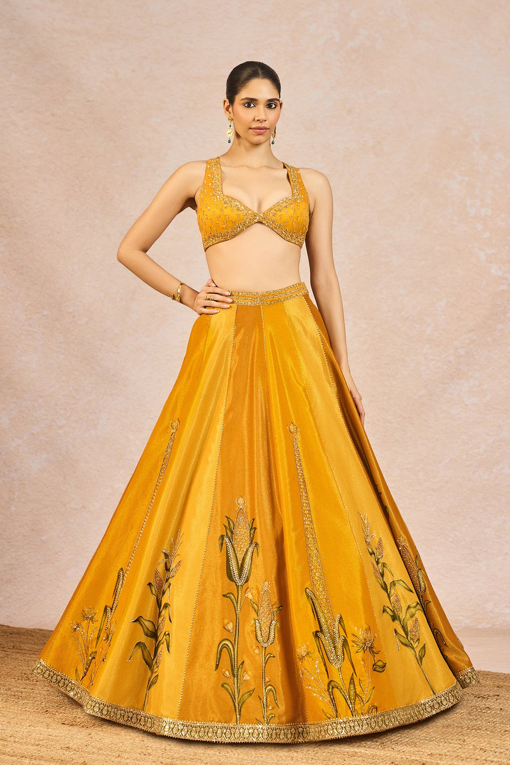 The 'Ajnabi Ehsaas' Lehenga