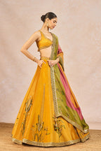 The 'Ajnabi Ehsaas' Lehenga