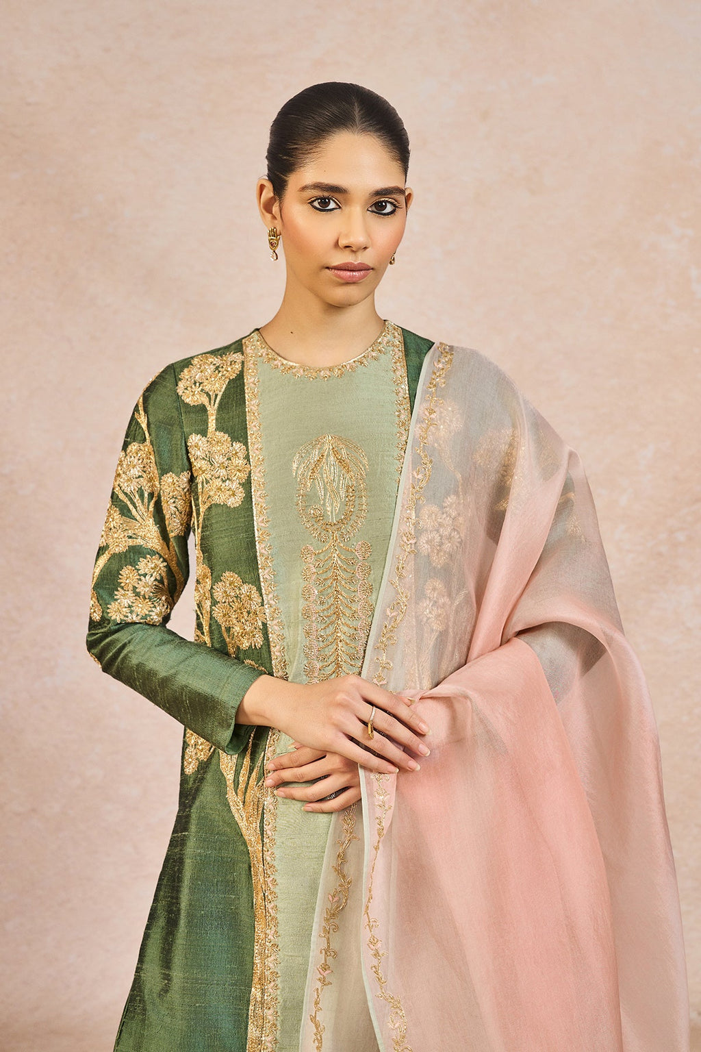 'Jaise Koi Sapna' Set