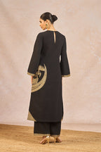 The Chand Kinara Kurta Set