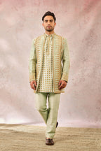 The Kashni Raja Koti Set