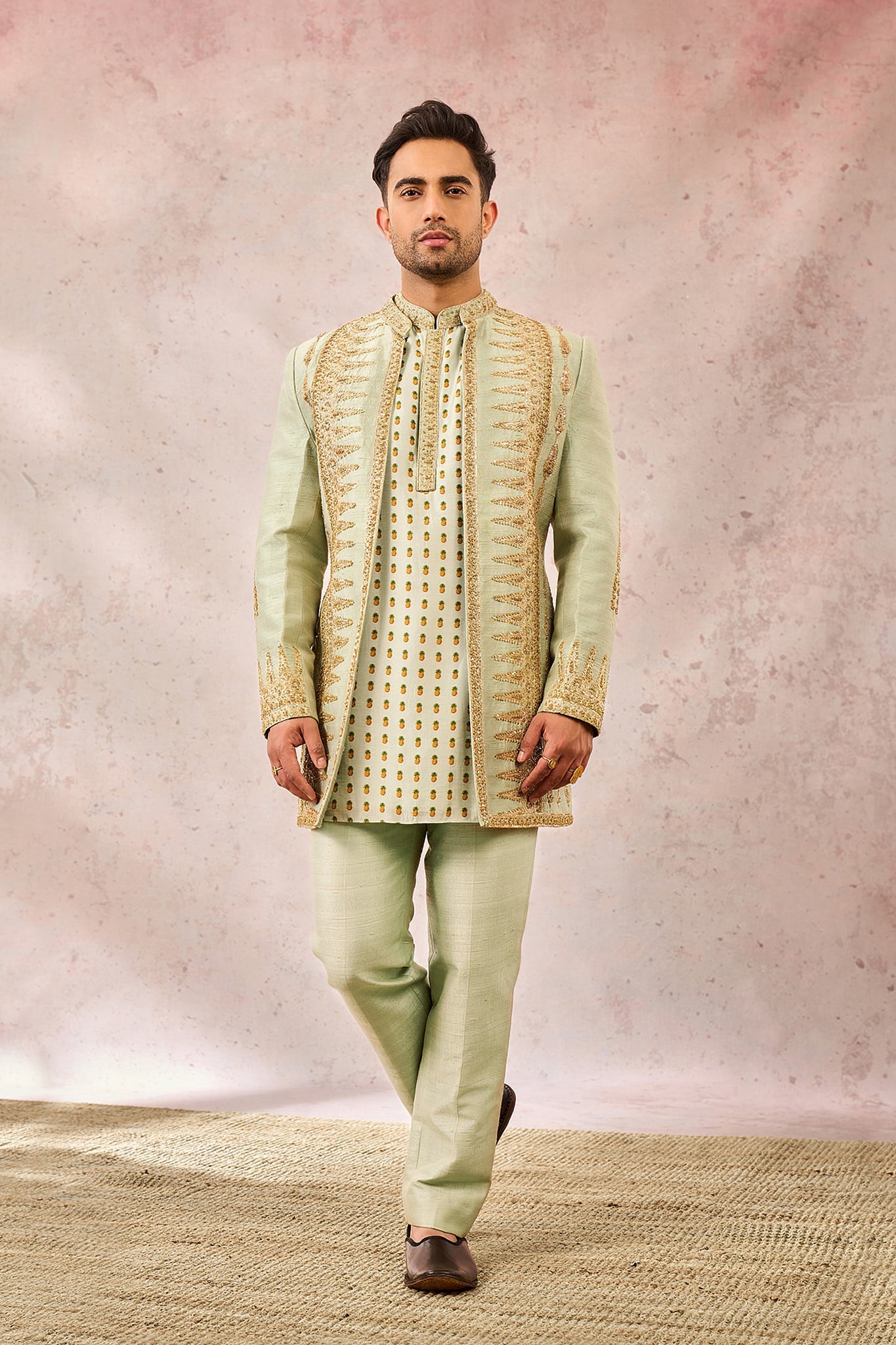 The Kashni Raja Koti Set