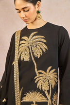 The Chand Kinara Kurta Set