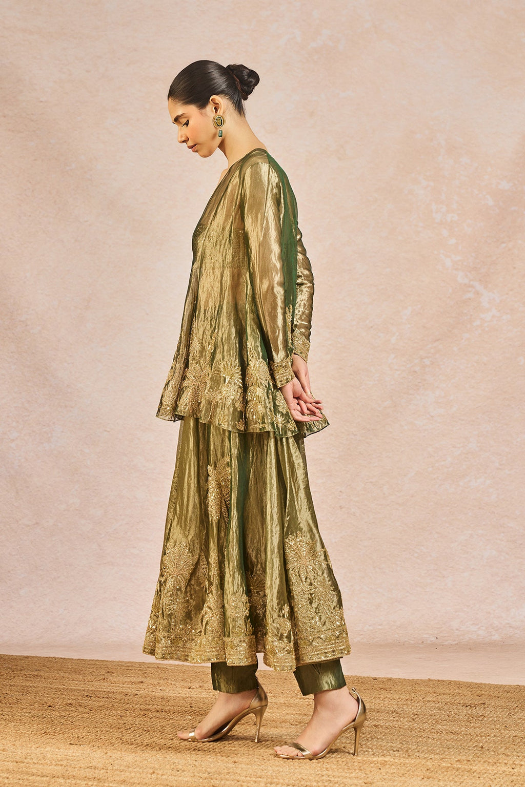 'Khwabon Ki Shehzadi' Set
