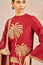 'Laal Chaand Kinara' Set
