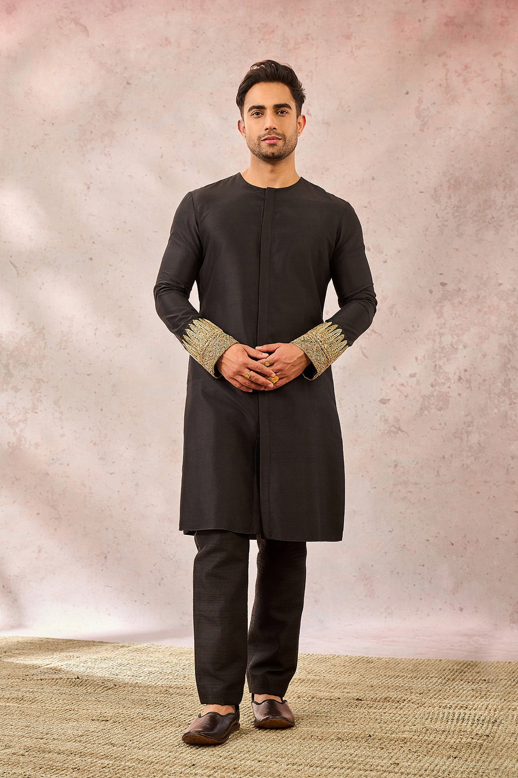 The Kala Khatta Long Bandi Set