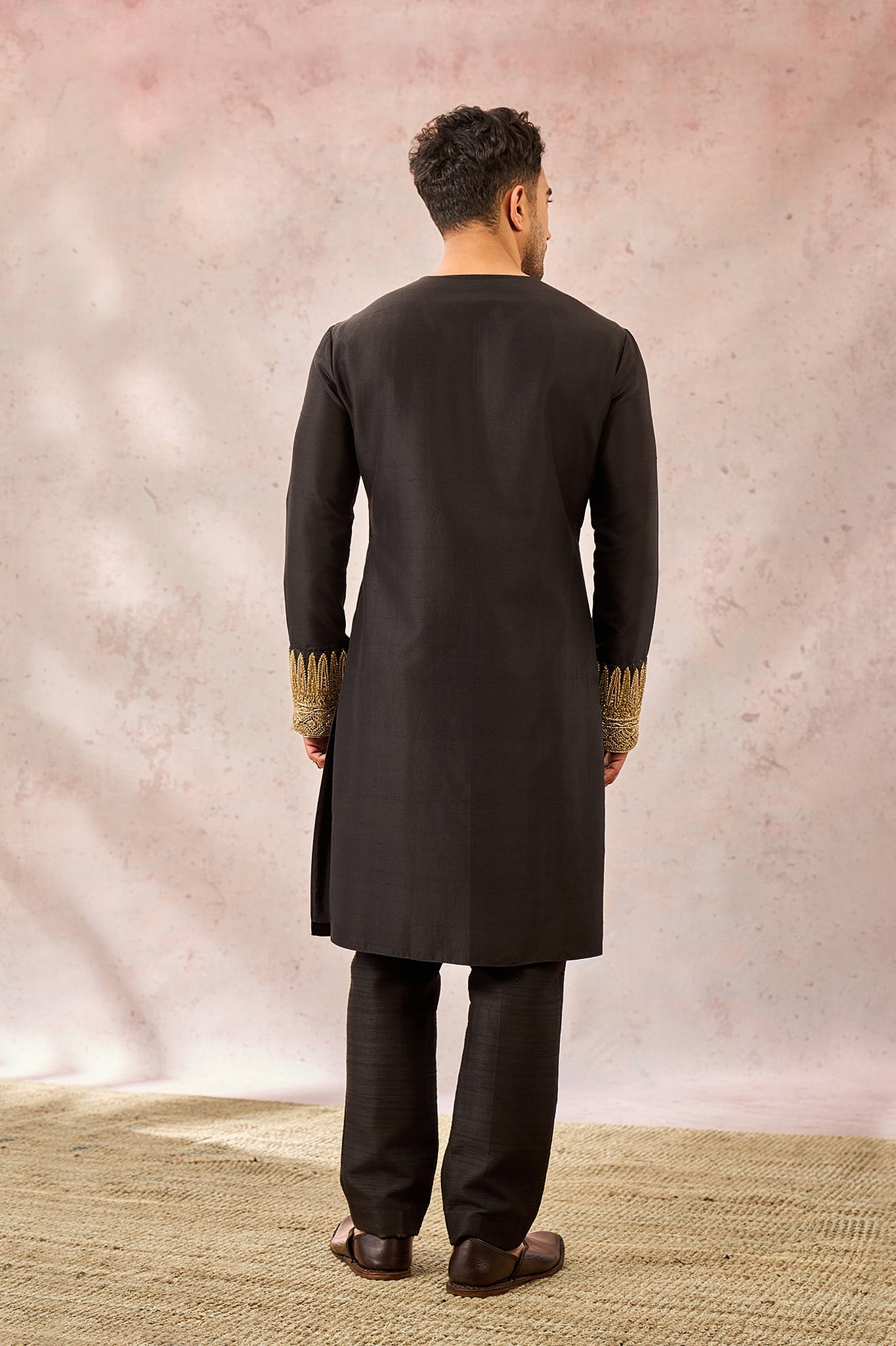 The Kala Khatta Long Bandi Set