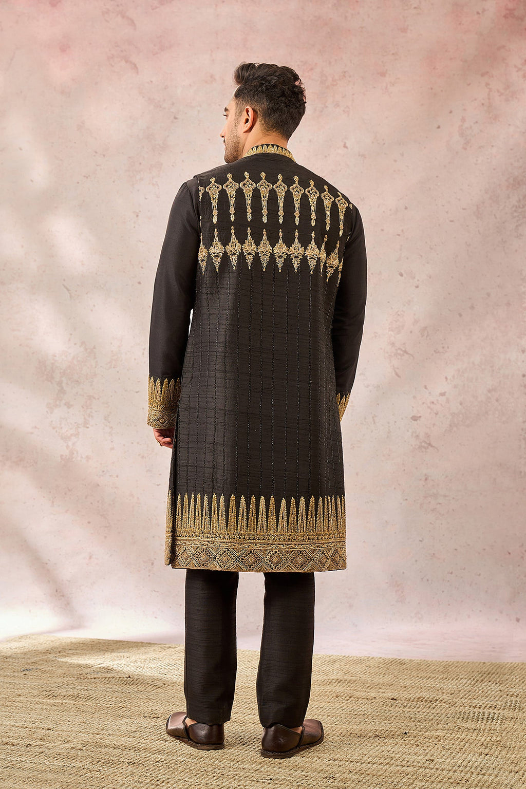 The Kala Khatta Long Bandi Set
