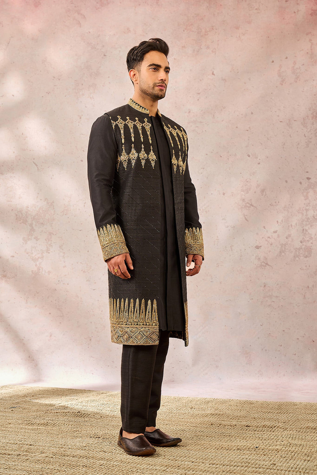 The Kala Khatta Long Bandi Set
