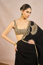 'Aur Tum' Set