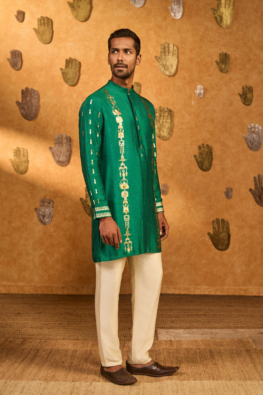 Green Totem Lines And Pot Kurta Set