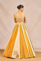 The 'Aur Tum' Lehenga