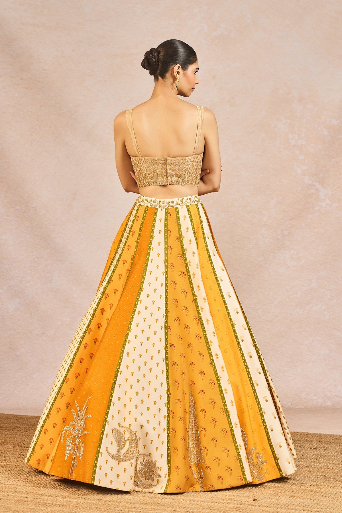 The 'Aur Tum' Lehenga