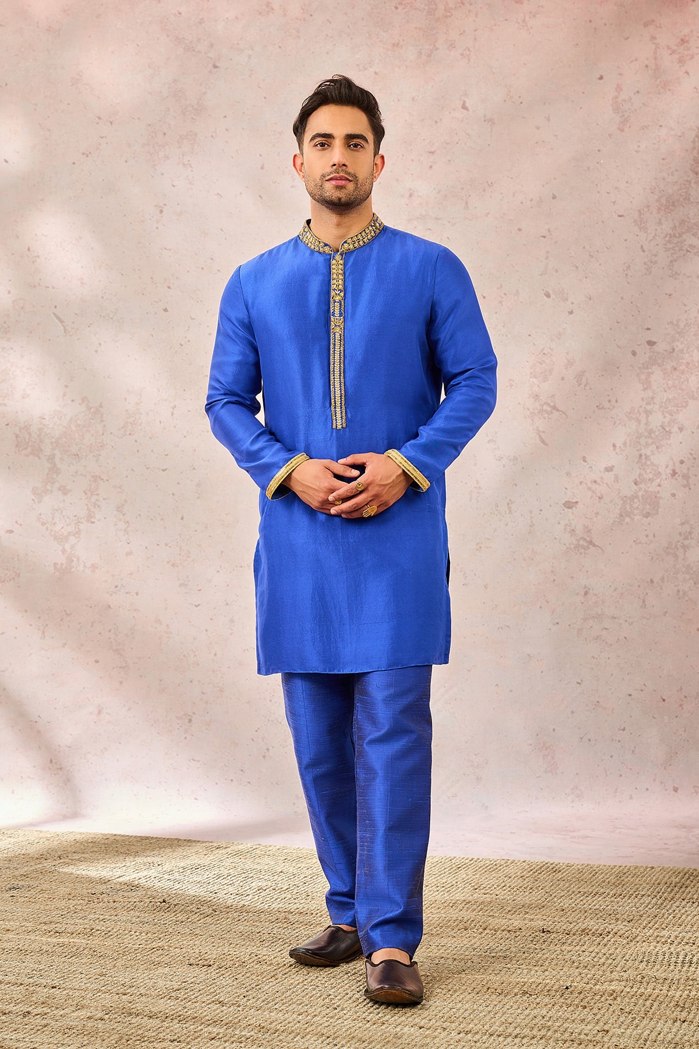 The Neel Bahar Bandi Set