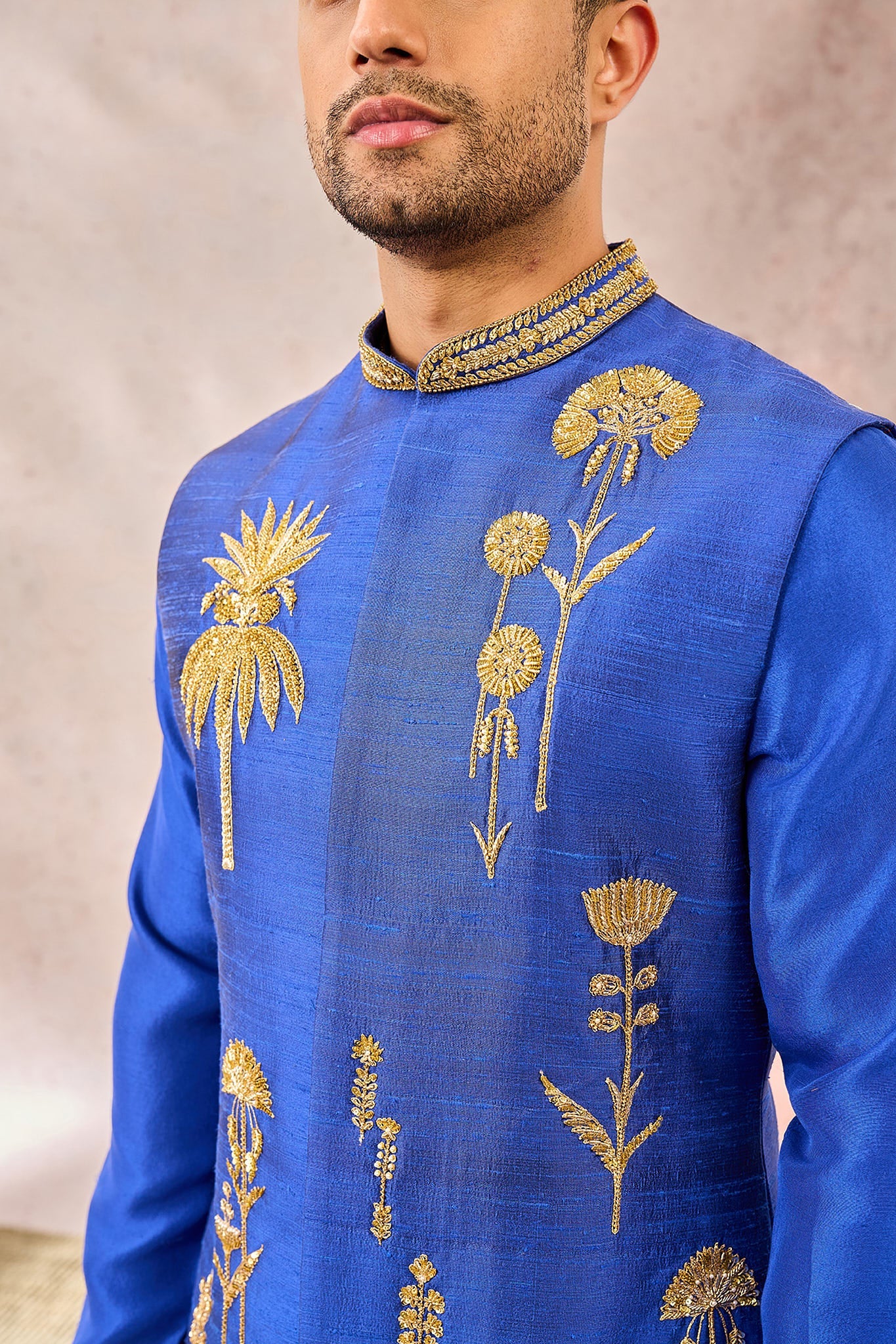 The Neel Bahar Bandi Set