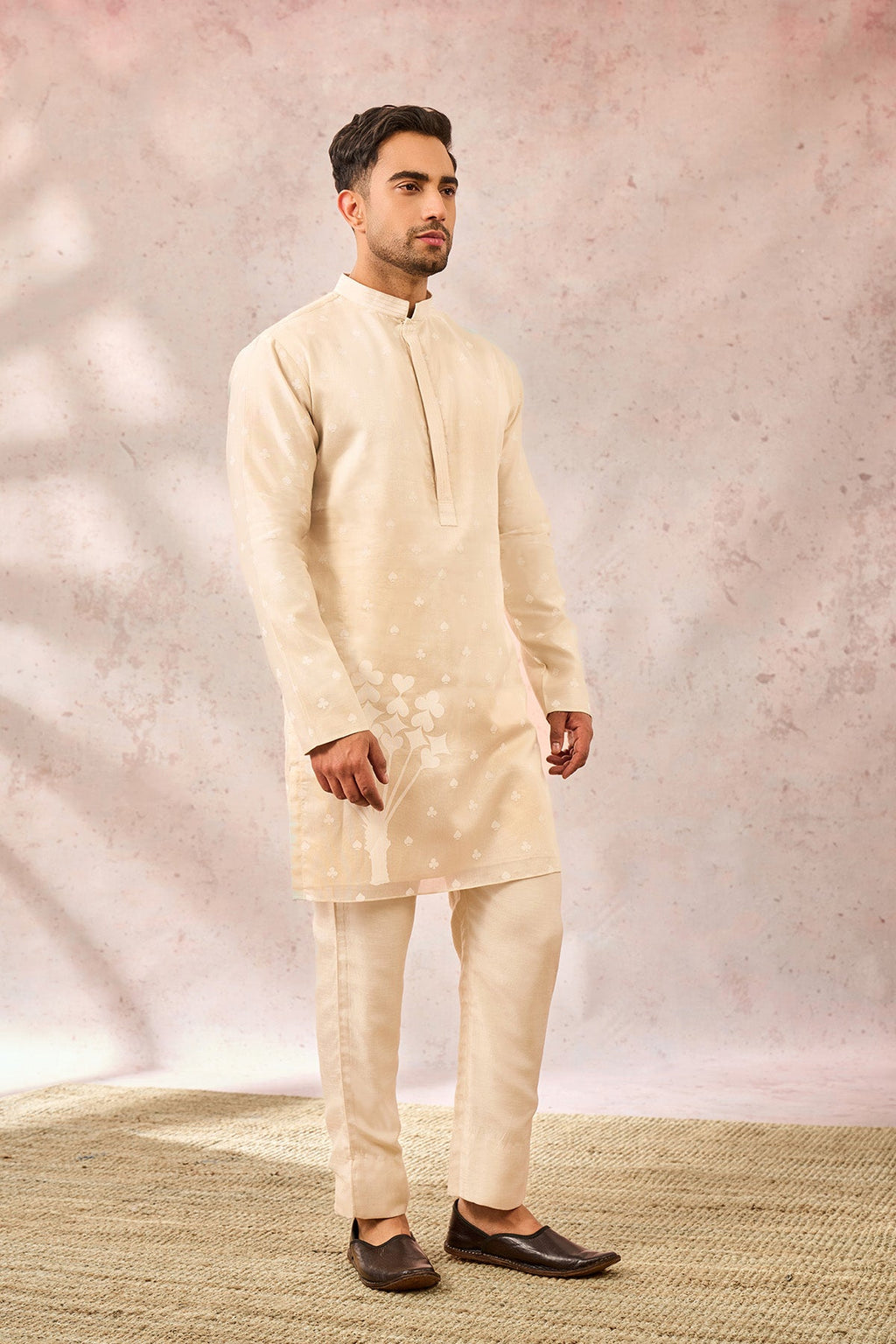 Ivory Spade Blossom Kurta Set
