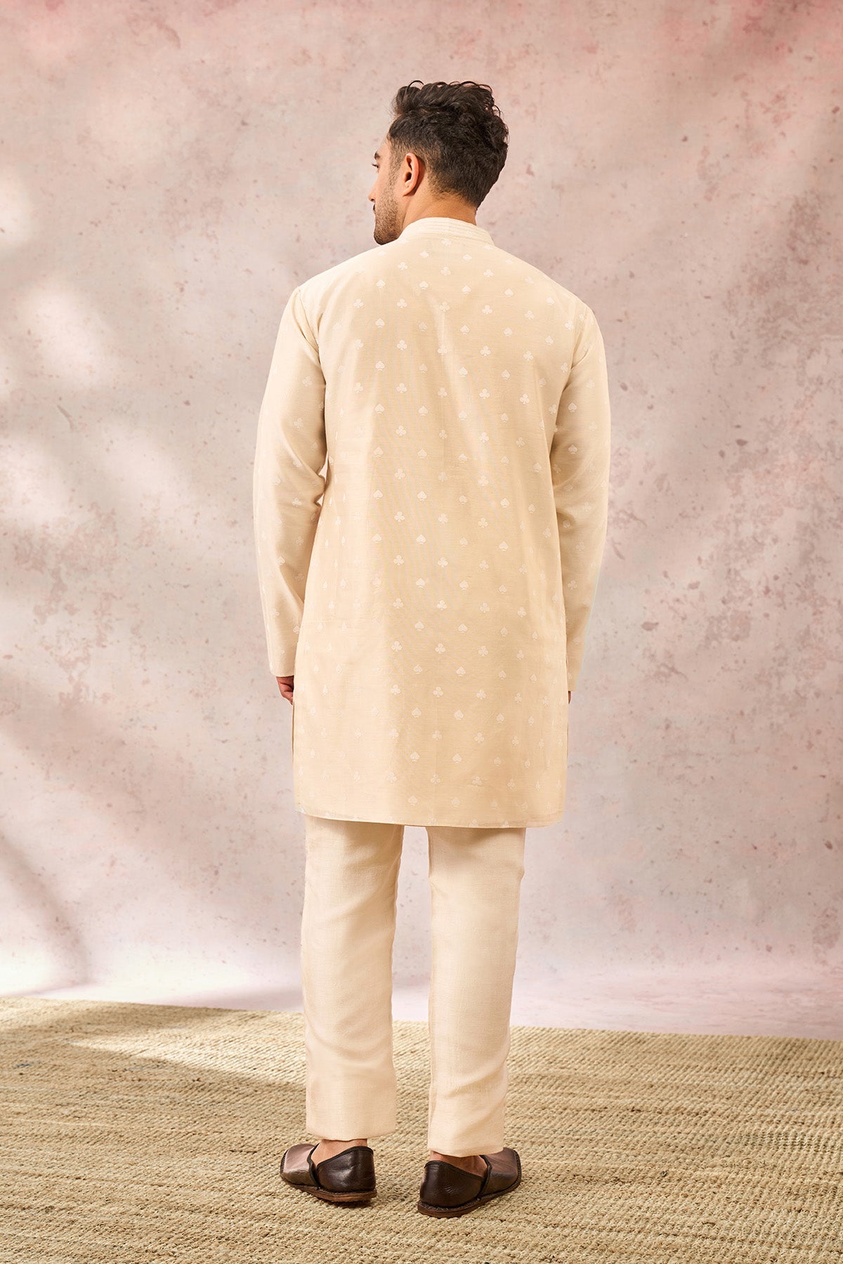 Ivory Spade Blossom Kurta Set