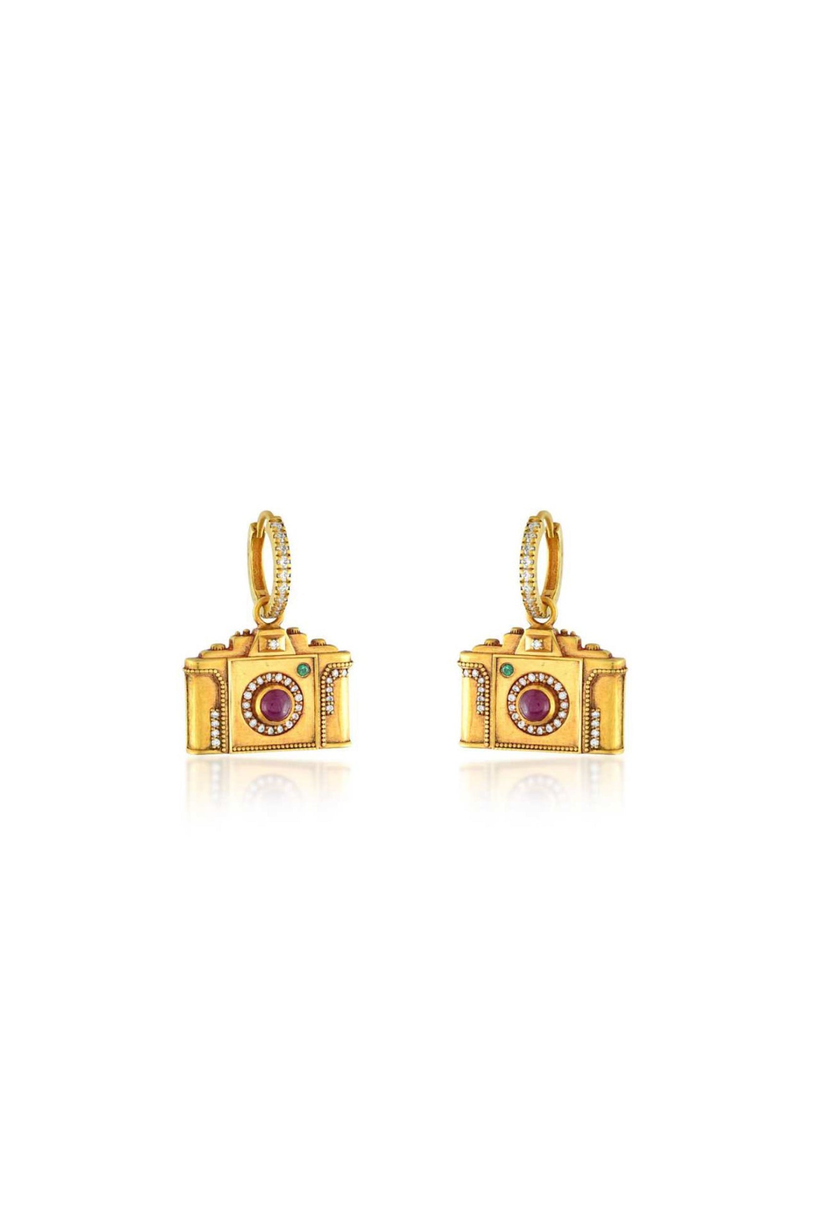 Click-Bait Earrings